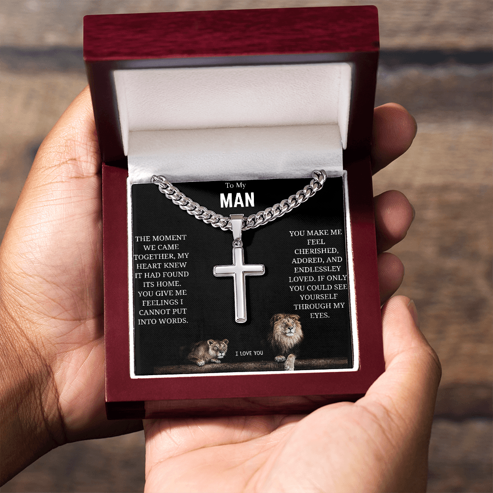 Men's Jesus Cross Chain